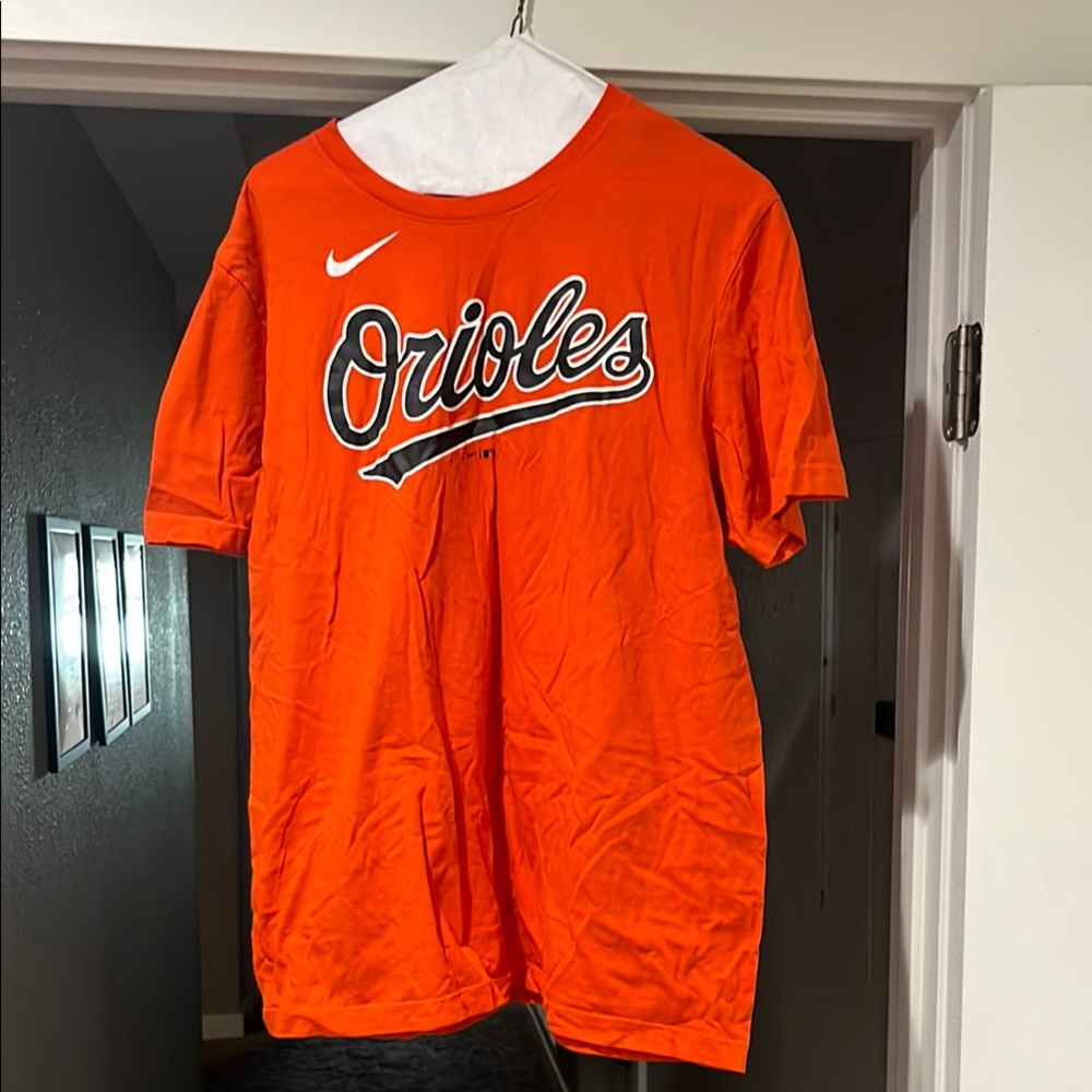 Nike Orange Short Sleeve Tees